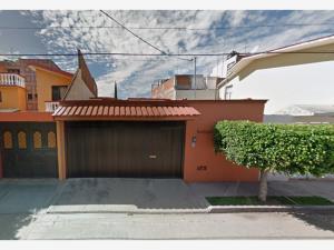 Casa en venta en Trinidad de las Huertas, Oaxaca de Juárez, Oaxaca