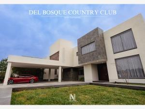 CASA DE LUJO EN VENTA EN EL BOSQUE COUNTRY CLUB