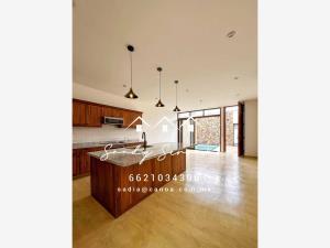 Casa en venta en Rinconada de Banderas, Bahía de Banderas, Nayarit