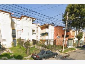 Departamento en venta en Fuentes del Valle, Tultitlán, México