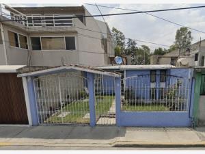 Casa en venta en Villa de las Flores 1a Sección (Unidad Coacalco), Coacalco de Berriozábal, México
