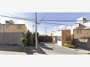 Casa en venta en Hacienda Taxco Viejo, Coacalco de Berriozábal, México