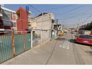 Departamento en remate en Bosques del Valle 1a Sección, Coacalco de Berriozábal, México