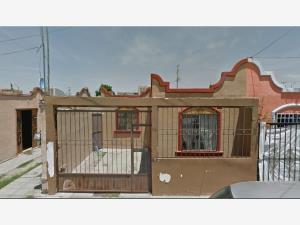 Casa en venta en Bugambilias, Gómez Palacio, Durango