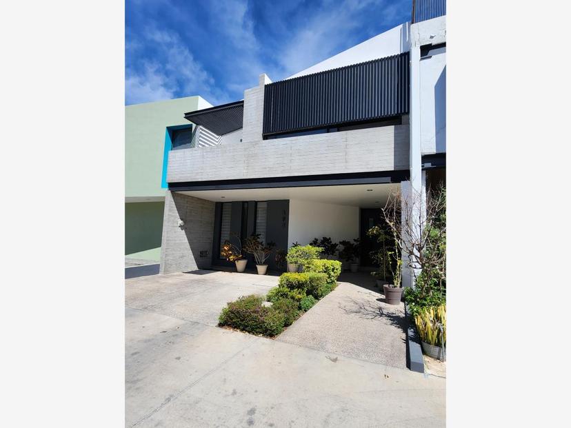 Foto 0 de Casa en venta en Solares, Zapopan, Jalisco | Id mx24-qb1363