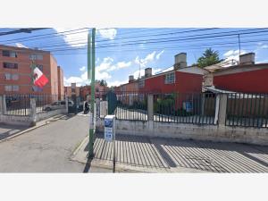 Departamento en remate en Bosques de la Hacienda 1a Sección, Cuautitlán Izcalli, México