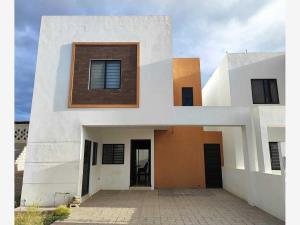 Casa en venta en Lomas de las Etnias, Torreón, Coahuila de Zaragoza