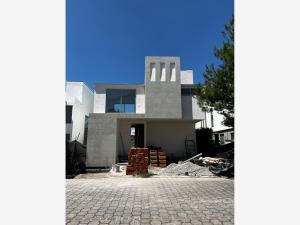 Casa en venta en Condado del Valle, Metepec, México
