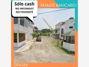 Casa en remate en Los Laureles, Tapachula, Chiapas