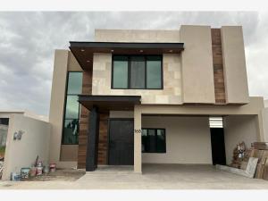 Casa en VENTA en Residencial Alcázar Casa en VENTA en Residencial Alcázar