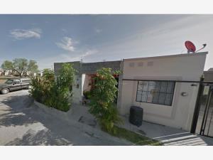 Casa en remate en Alberos, Cadereyta Jiménez, Nuevo León