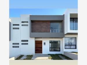 Casa en venta en Tejeda, Corregidora, Querétaro