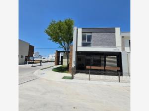 Casa en venta en Guadalupe la Silla, Guadalupe, Nuevo León Casa en venta en Guadalupe la Silla, Guadalupe, Nuevo León