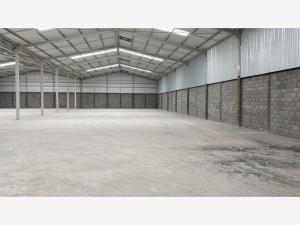 Bodega en Pequeña Zona Industrial