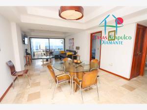 Depa de playa con 2 recámaras y terraza con extraordinaria vista al mar