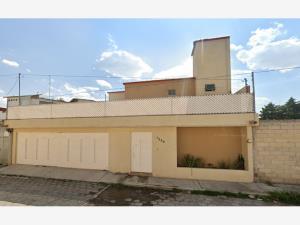 Casa en venta en San Sebastian, Metepec, México