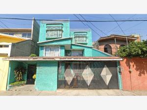 Casa en venta en Cerro de la Estrella, Iztapalapa, Ciudad de México