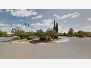 Casa en venta en Paseo de los Nogales, Juárez, Chihuahua