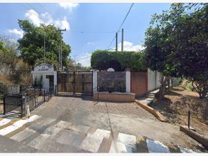 Casa en remate en Hacienda la Alborada, Atlatlahucan, Morelos