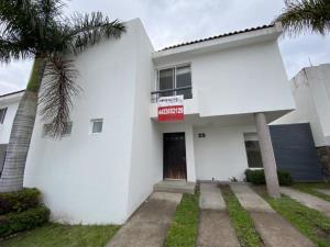 Casa en venta en Balcones de Vista Real, Corregidora, Querétaro