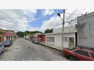 Casa en remate en Ciudad del Carmen Centro, Carmen, Campeche