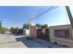 Casa en remate en Cadereyta Jimenez Centro, Cadereyta Jiménez, Nuevo León