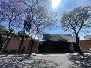 Bosques de la Lomas, Casa remodelada, en venta Bosques de la Lomas, Casa remodelada, en venta