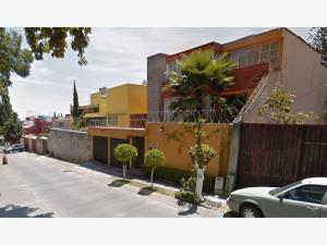 Casa en remate en Lomas de la Herradura, Huixquilucan, México