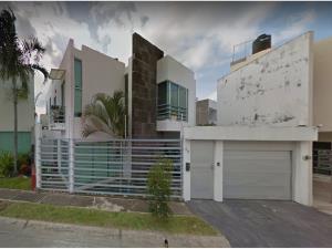 Casa en venta en Puerta del Sol, Xalisco, Nayarit