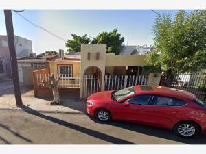 Casa en venta en Santa Mónica, Mexicali, Baja California