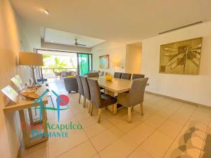 Departamento de playa en renta vacacional con 4 recámaras. Para 12 personas Departamento de playa en renta vacacional con 4 recámaras. Para 12 personas