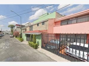 Casa en remate en Militar Marte, Iztacalco, Ciudad de México Casa en remate en Militar Marte, Iztacalco, Ciudad de México