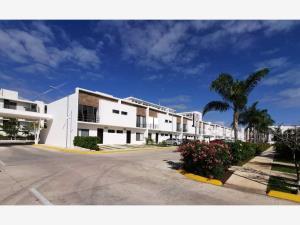 Casa en renta en Astoria, Benito Juárez, Quintana Roo