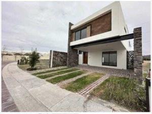 Casa en venta en La Valenciana, León, Guanajuato