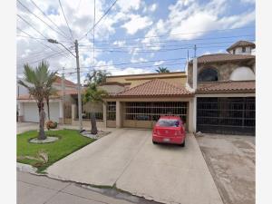 Casa en remate en Las Fuentes, Ahome, Sinaloa