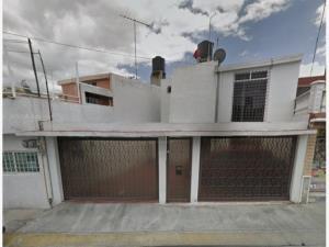 Casa en venta en Izcalli Ecatepec, Ecatepec de Morelos, México Casa en venta en Izcalli Ecatepec, Ecatepec de Morelos, México
