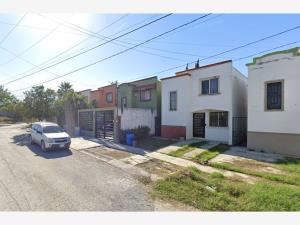 Casa en remate en Santa María, Cadereyta Jiménez, Nuevo León