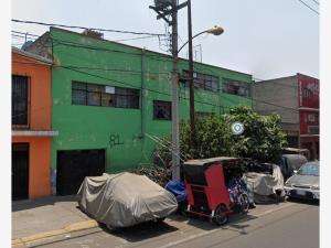 Casa en venta en Pavón Sección Silvia, Nezahualcóyotl, México