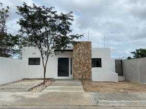 Casa en venta en Primero de Mayo, Martínez de la Torre, Veracruz de Ignacio de la Llave