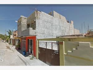 Casa en venta en San Vicente, Bahía de Banderas, Nayarit