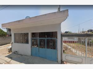 Casa en venta en San Vicente, Bahía de Banderas, Nayarit