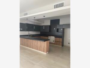 Casa en venta en Los Viñedos, Torreón, Coahuila de Zaragoza Casa en venta en Los Viñedos, Torreón, Coahuila de Zaragoza