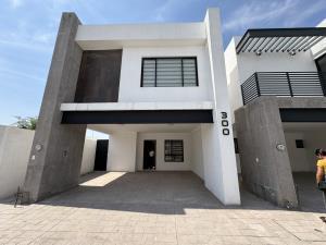Casa en venta en Residencial Palma Real, Torreón, Coahuila de Zaragoza Casa en venta en Residencial Palma Real, Torreón, Coahuila de Zaragoza