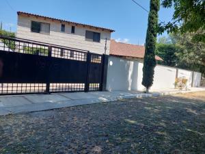 Casa en venta en Álamos 1a Sección, Querétaro, Querétaro Casa en venta en Álamos 1a Sección, Querétaro, Querétaro
