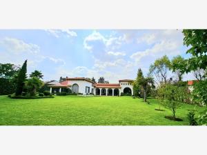 Casa en venta en San Carlos, Metepec, México