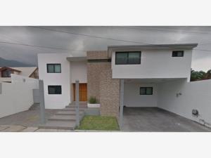 Casa en venta en Colinas de San Jerónimo, Monterrey, Nuevo León