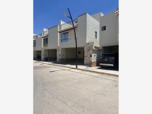 Casa en venta en El Mayorazgo Residencial, León, Guanajuato