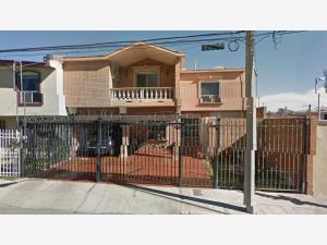 Casa en venta en San Felipe V, Chihuahua, Chihuahua