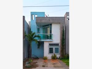 Casa en renta en Punta del Mar, Coatzacoalcos, Veracruz de Ignacio de la Llave