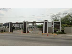 Casa en remate en Los Tulipanes, Tapachula, Chiapas
